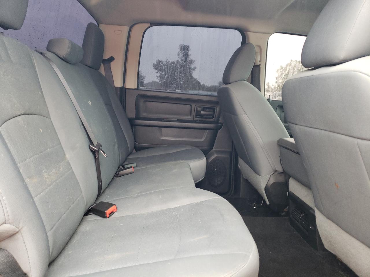 2015 Ram 1500 St VIN: 1C6RR7KT8FS715836 Lot: 81264685