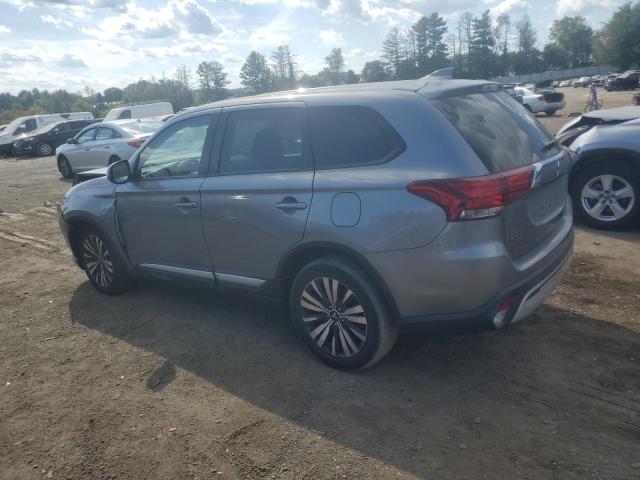  MITSUBISHI OUTLANDER 2019 Серебристый