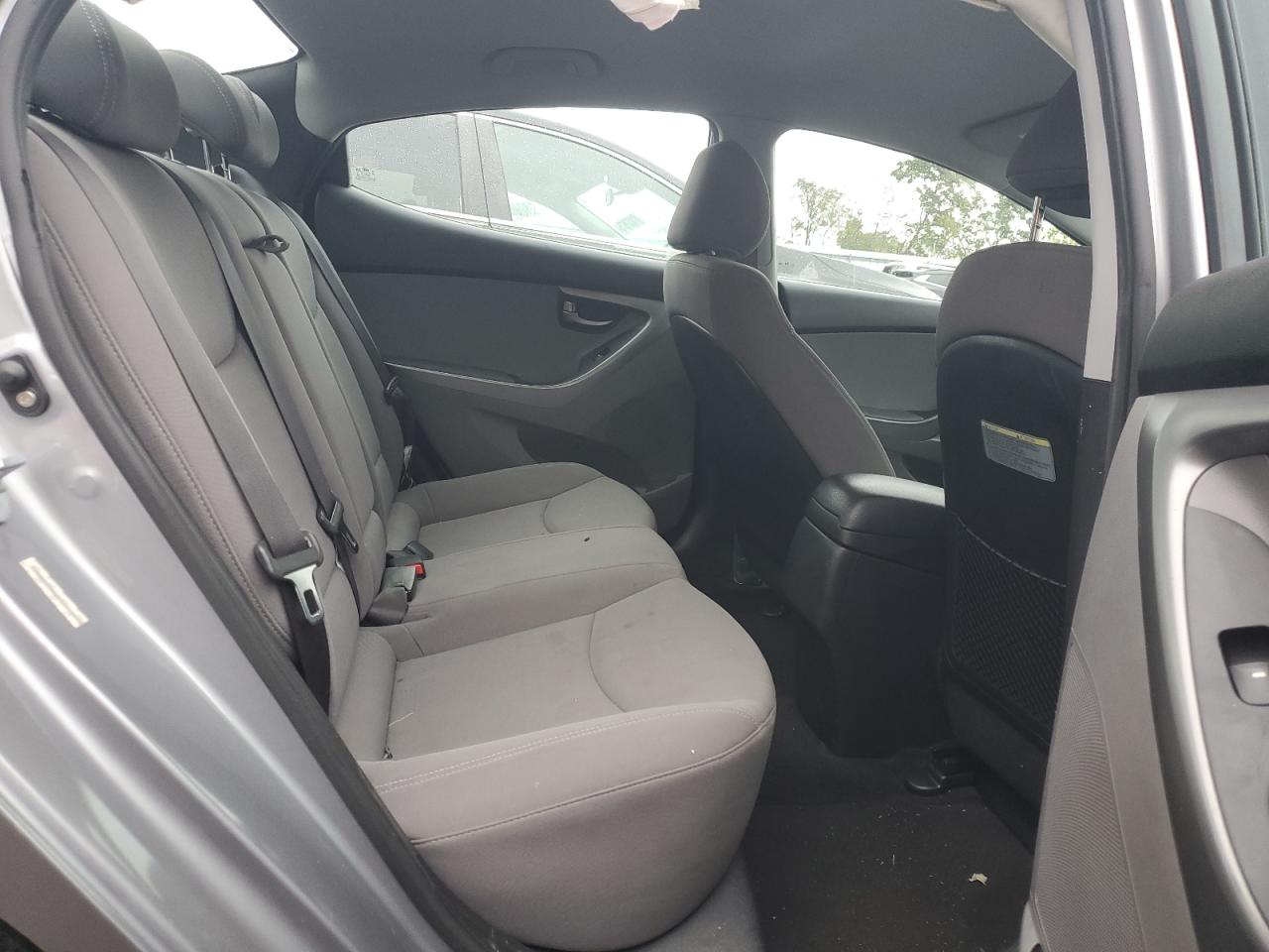 2014 Hyundai Elantra Se VIN: KMHDH4AE8EU211857 Lot: 81083125