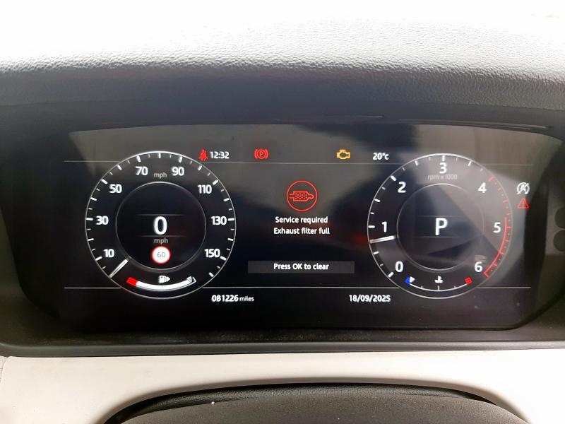 2017 LAND ROVER RANGE ROVER VELAR SE D240 