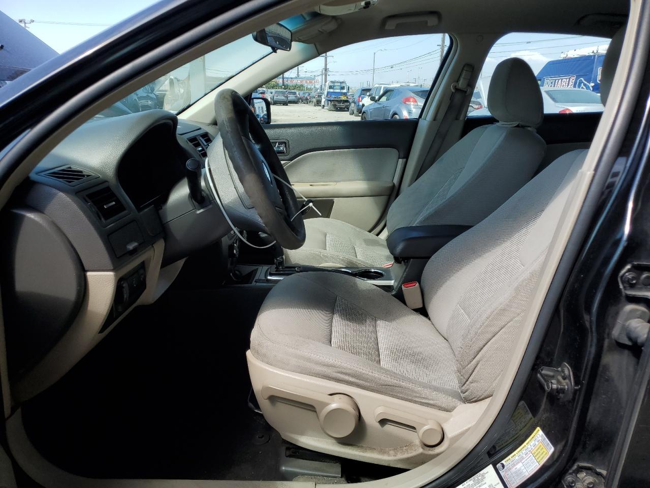 2010 Ford Fusion S VIN: 3FAHP0GA3AR326170 Lot: 81733275