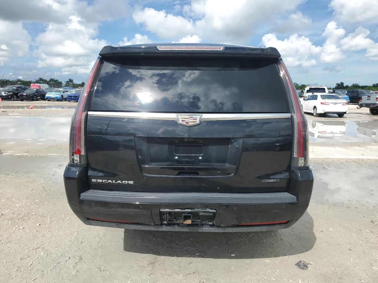 2018 Cadillac Escalade Esv Premium Luxury VIN: 1GYS3JKJ4JR167271 Lot: 81599575