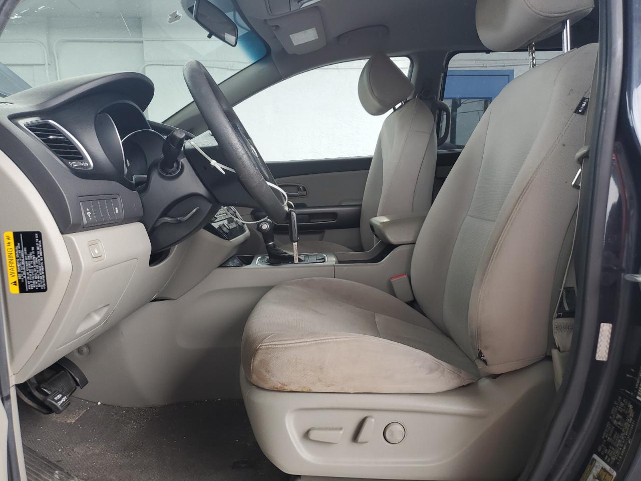 2015 Kia Sedona Lx VIN: KNDMB5C13F6058431 Lot: 80998765