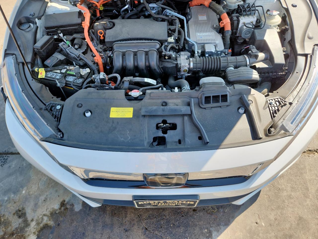 2018 Honda Clarity Touring VIN: JHMZC5F34JC012468 Lot: 80092665