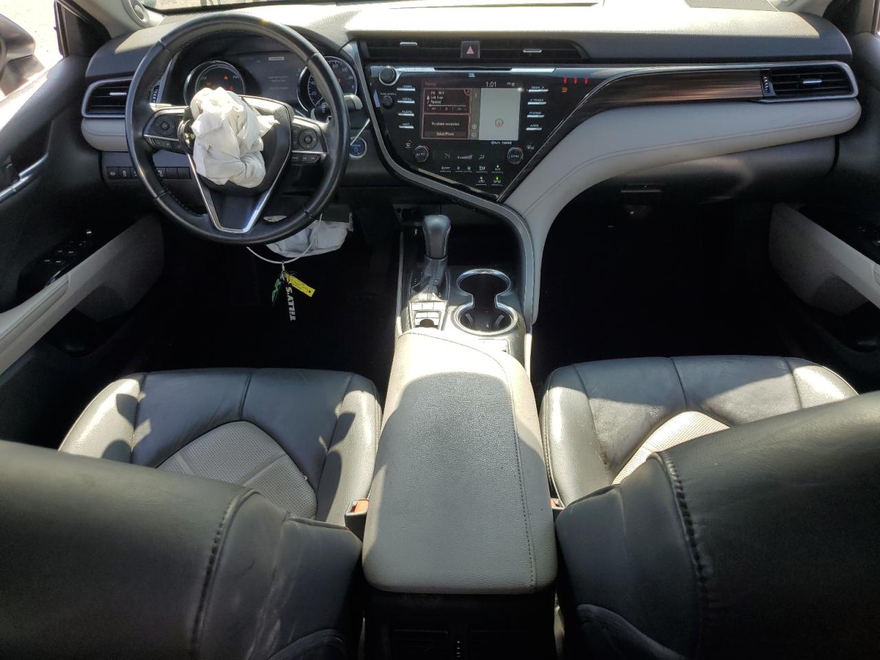 2019 Toyota Camry Hybrid VIN: 4T1B21HK3KU511496 Lot: 84819015