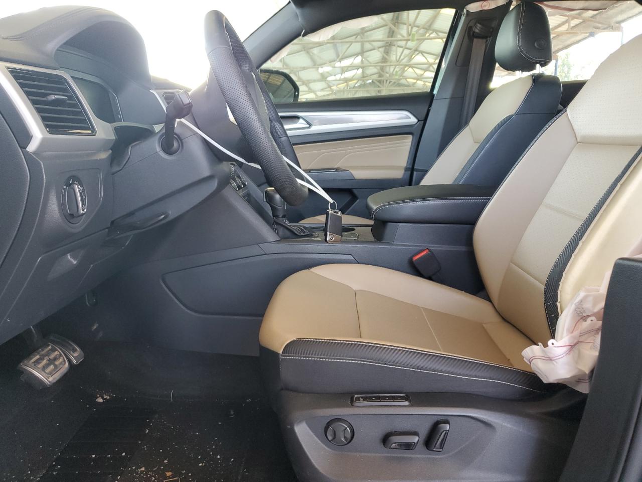 2022 Volkswagen Atlas Cross Sport Sel R-Line VIN: 1V2SC2CA4NC201890 Lot: 70860735