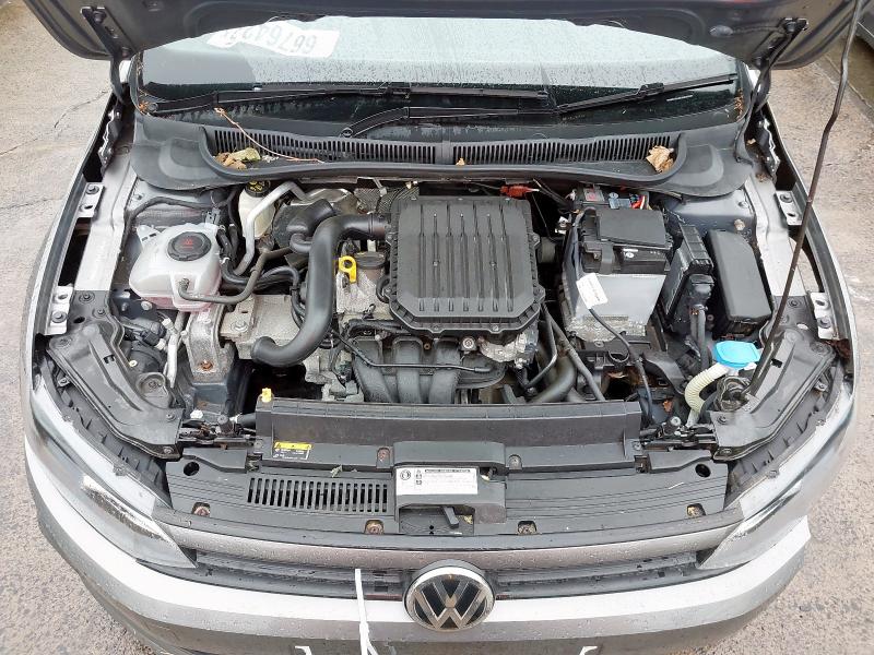 2018 VOLKSWAGEN POLO S 