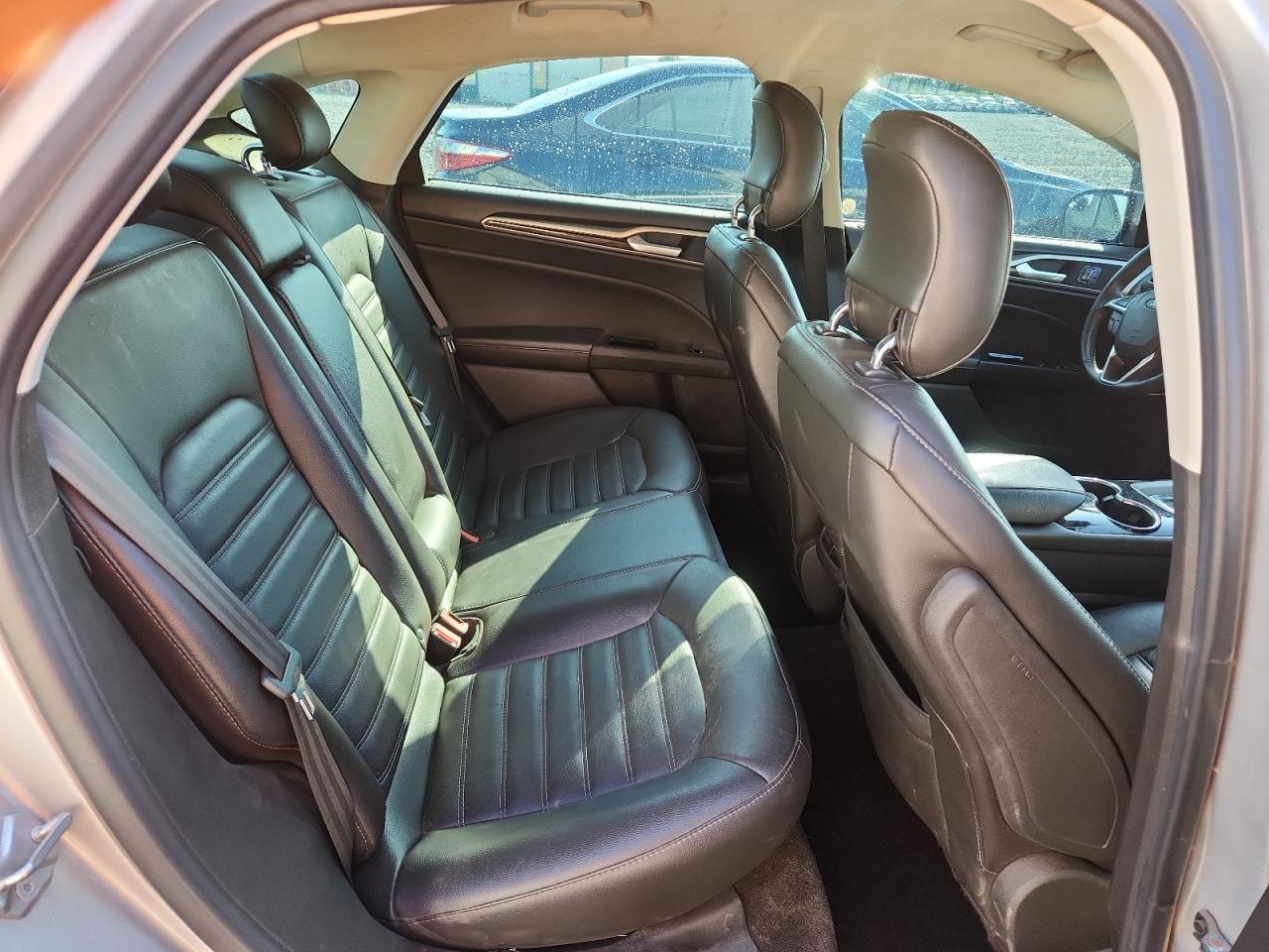 2014 Ford Fusion Se VIN: 3FA6P0HD4ER387825 Lot: 80803635