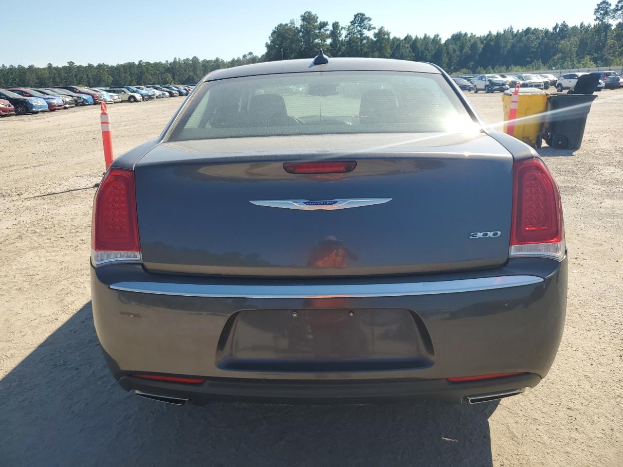 2018 Chrysler 300 Touring VIN: 2C3CCAAG8JH320609 Lot: 70909295
