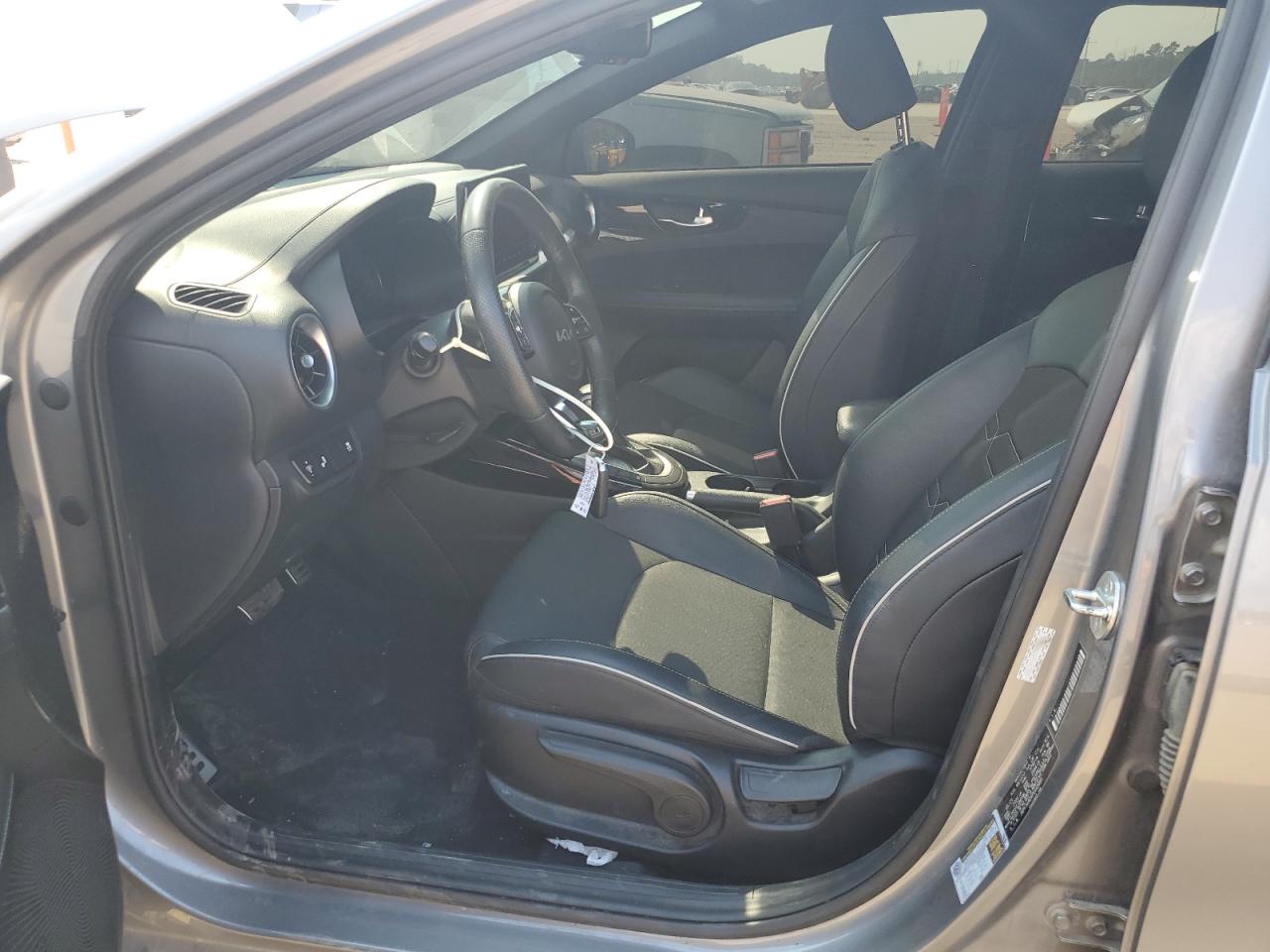 2023 Kia Forte Gt Line VIN: 3KPF54AD4PE645885 Lot: 80840465