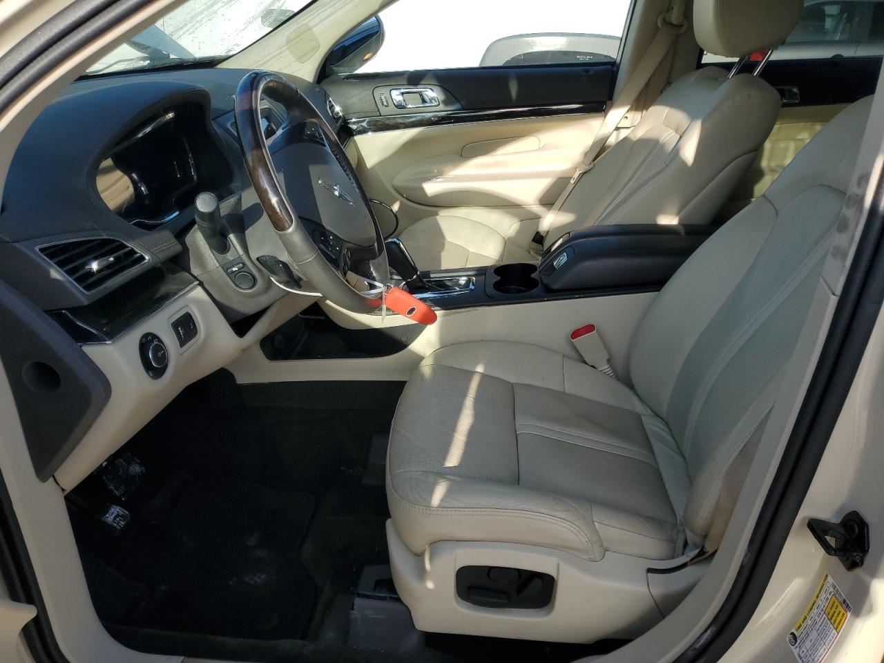 2014 Lincoln Mkt VIN: 2LMHJ5AT6EBL57968 Lot: 80869075