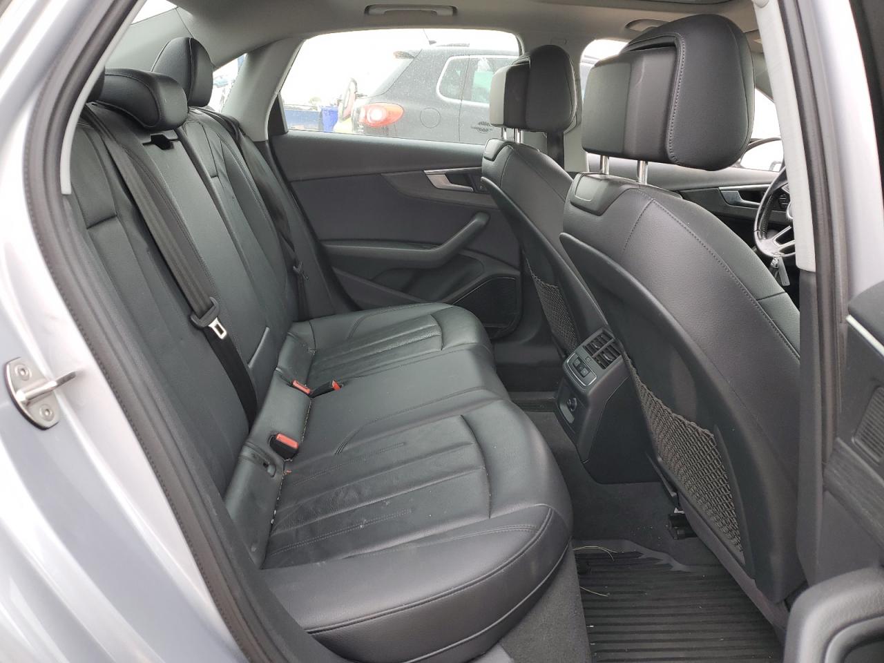 2017 Audi A4 Premium Plus VIN: WAUENAF47HN043429 Lot: 71917265