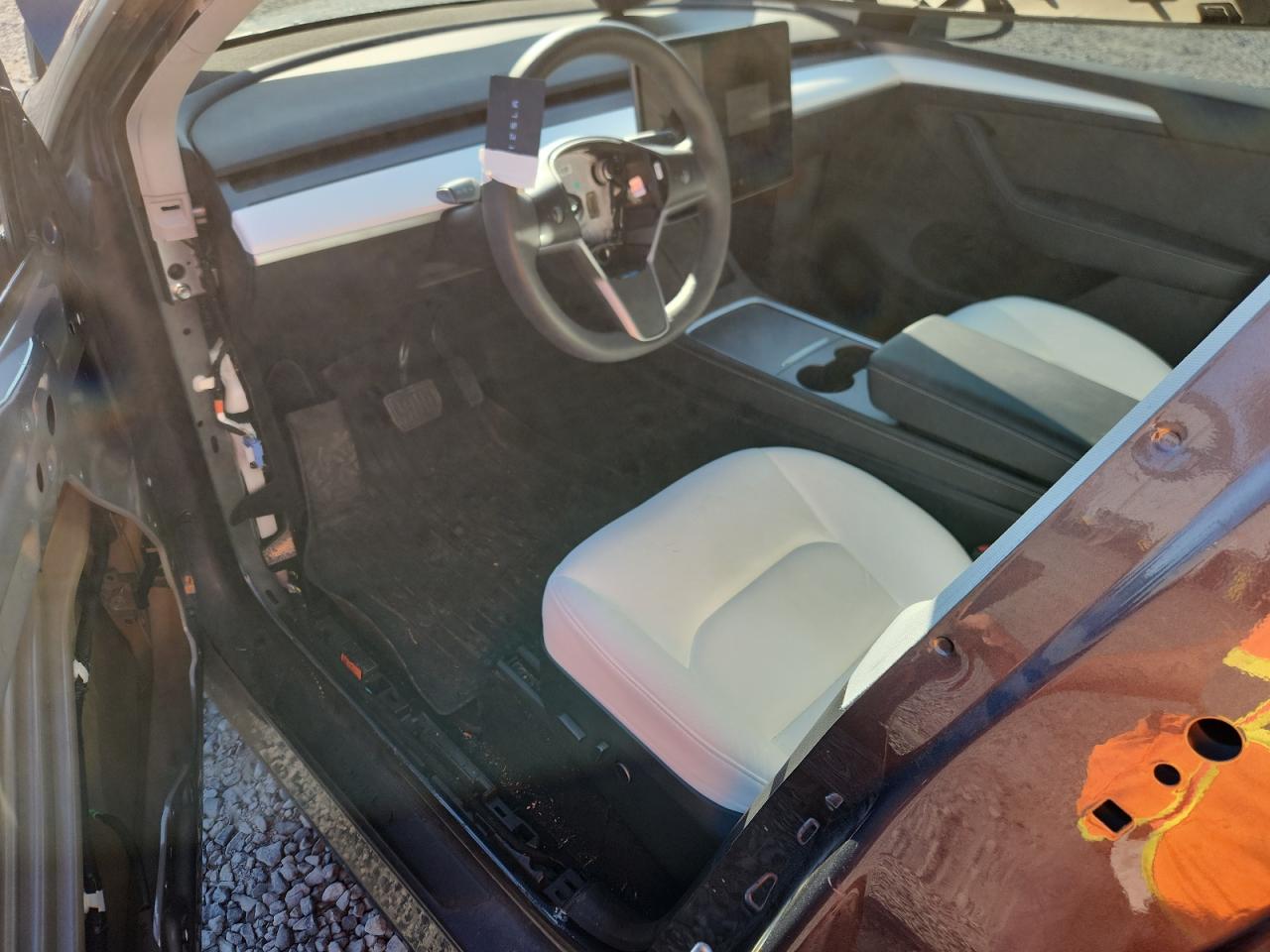 2023 Tesla Model Y VIN: 7SAYGDEE4PA100737 Lot: 80720965