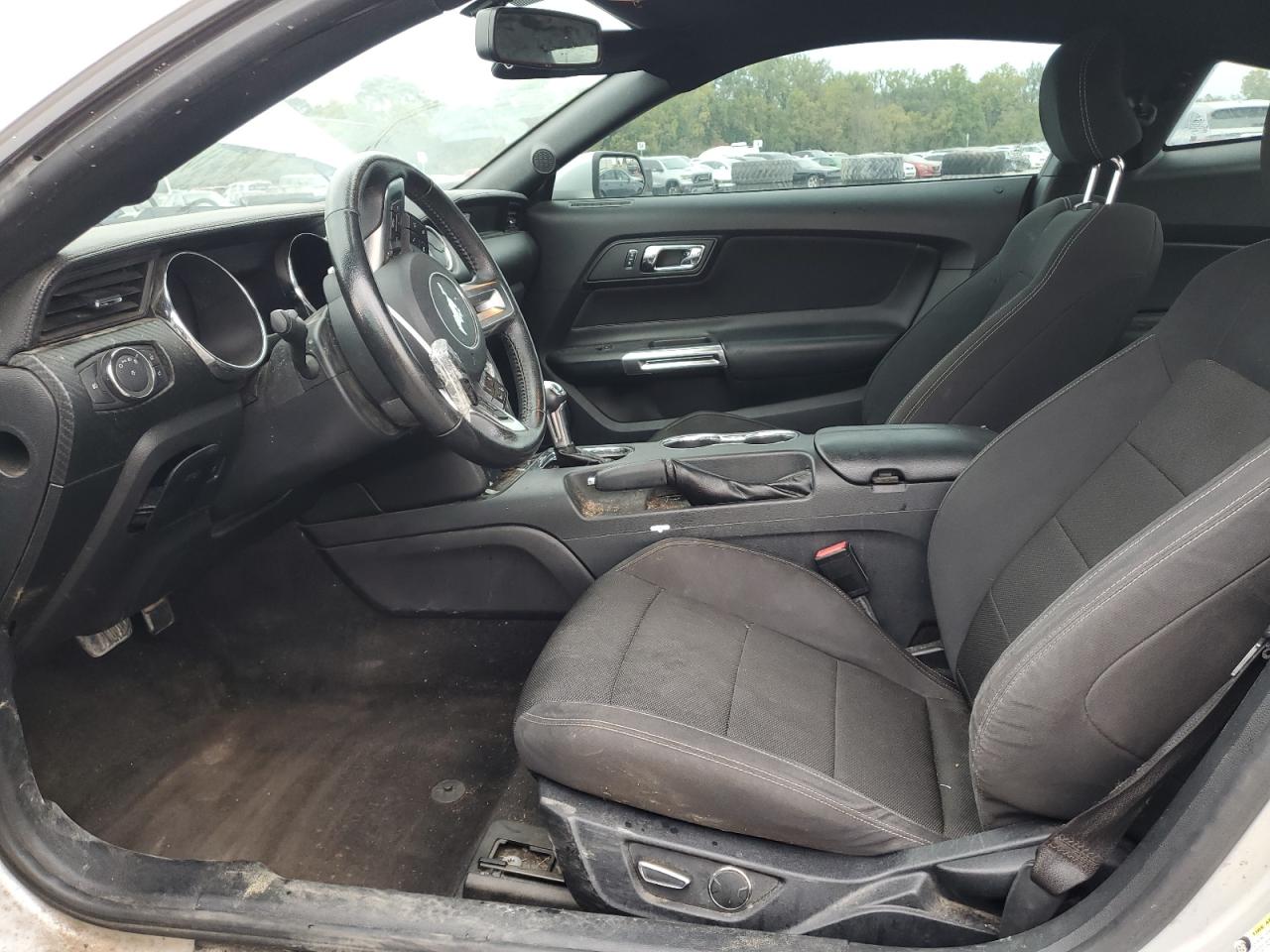 2015 Ford Mustang VIN: 1FA6P8AM4F5406595 Lot: 83979735