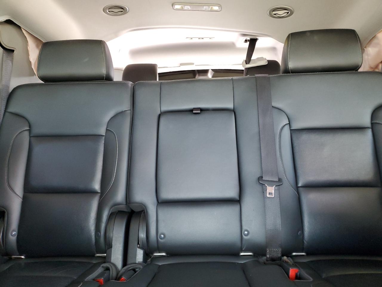 2019 Chevrolet Suburban C1500 Lt VIN: 1GNSCHKC1KR209775 Lot: 80247215