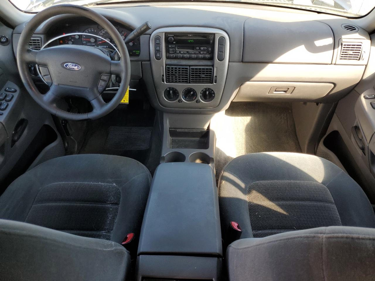 2003 Ford Explorer Xlt VIN: 1FMDU73K03UA35738 Lot: 81672655