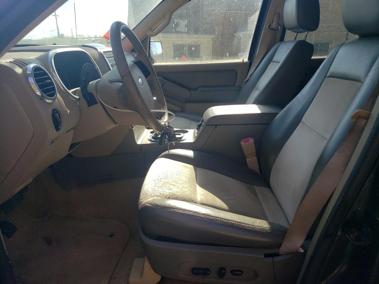 2007 Ford Explorer Eddie Bauer VIN: 1FMEU74EX7UA40867 Lot: 70993795