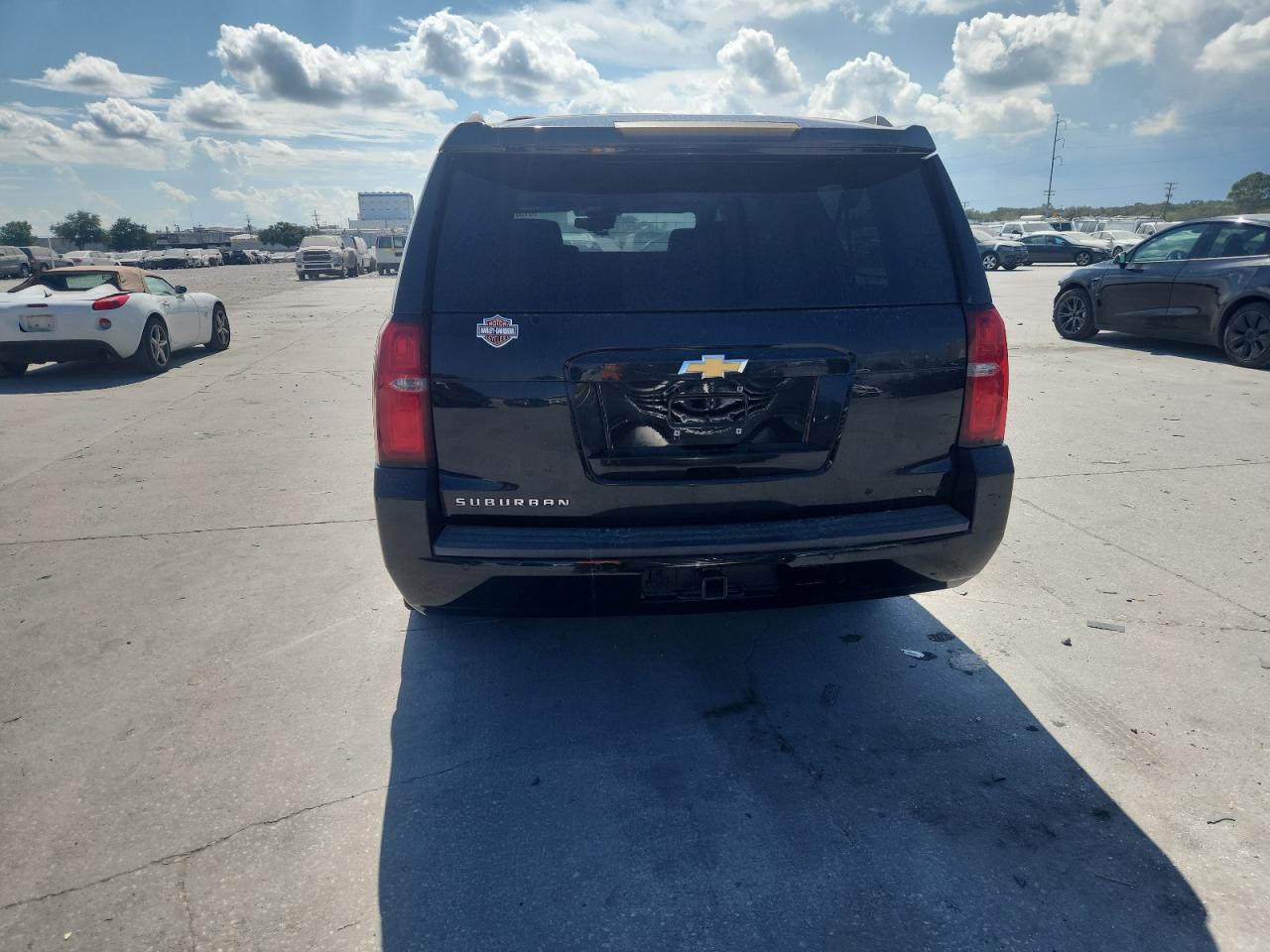 2015 Chevrolet Suburban C1500 Lt VIN: 1GNSCJKCXFR243601 Lot: 81587885