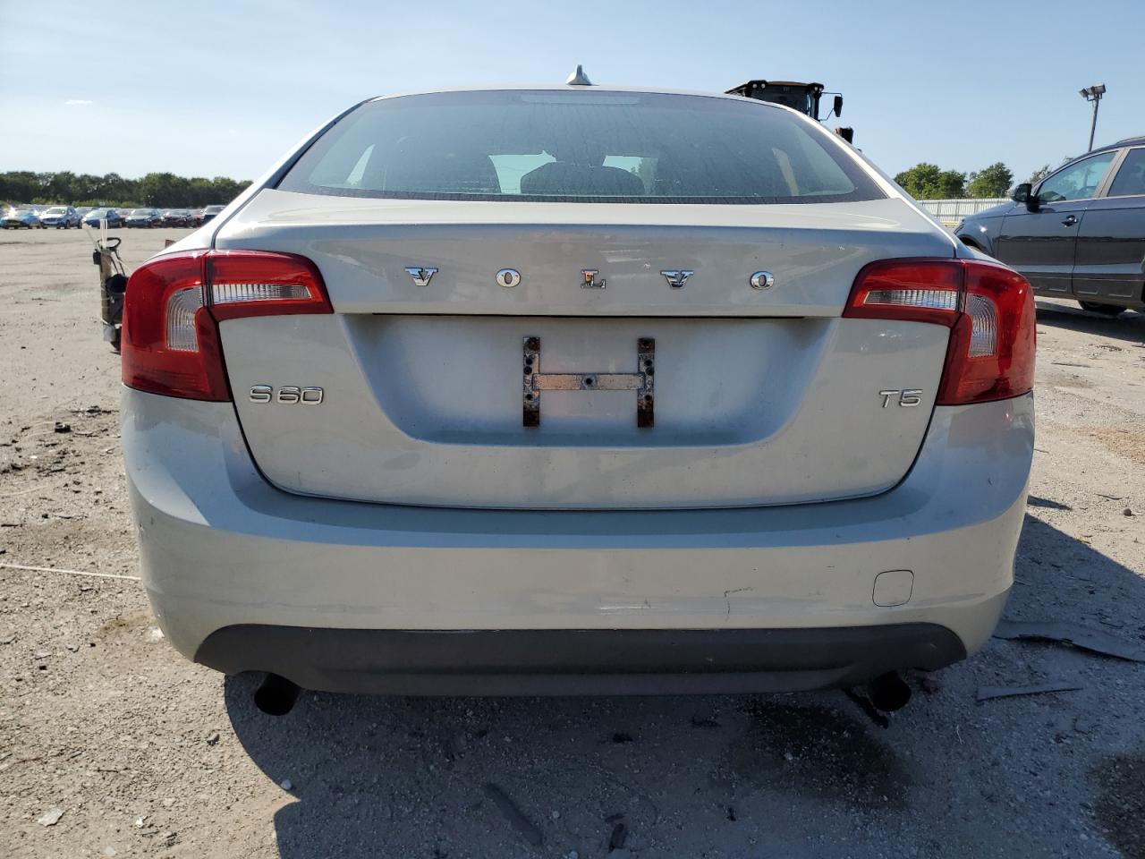 2012 Volvo S60 T5 VIN: YV1622FSXC2021563 Lot: 71844375