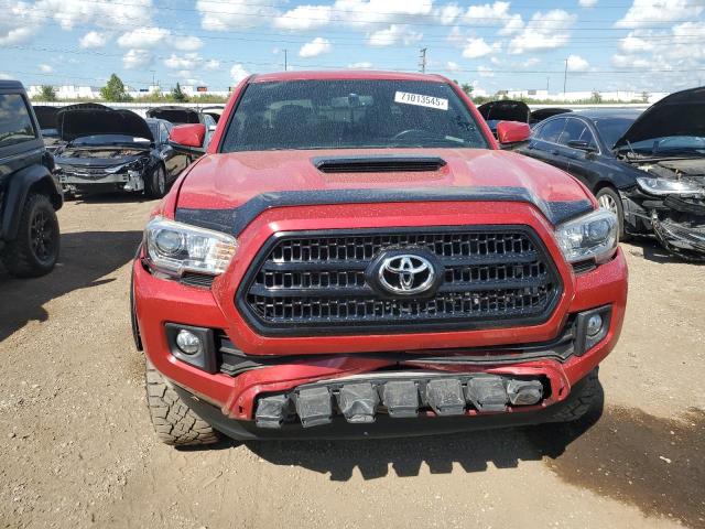  TOYOTA TACOMA 2017 Красный