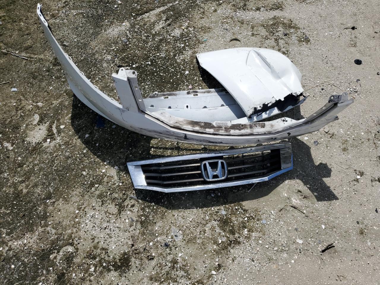 2009 Honda Accord Lx VIN: 1HGCP26329A038330 Lot: 84178445