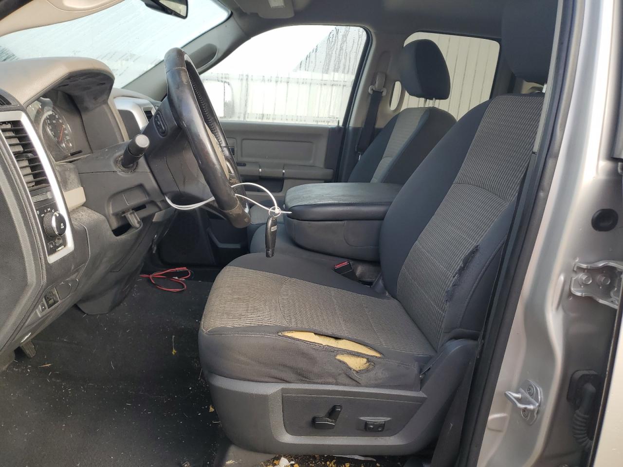 2010 Dodge Ram 1500 VIN: 1D7RV1GT8AS259989 Lot: 71622335