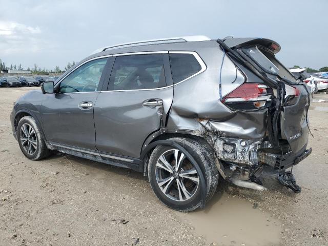  NISSAN ROGUE 2018 Серый