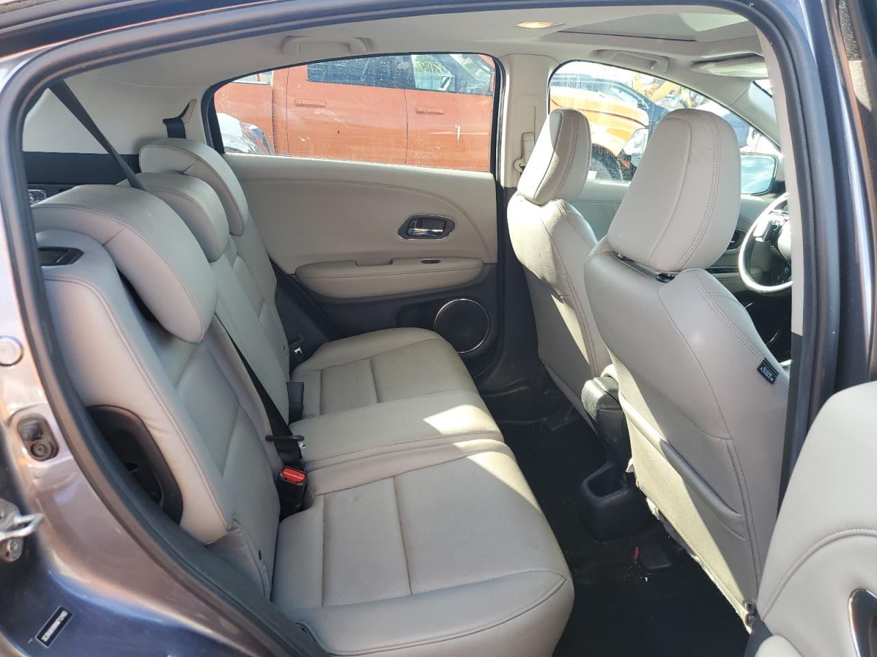 2019 Honda Hr-V Touring VIN: 3CZRU6H98KM712493 Lot: 83754005