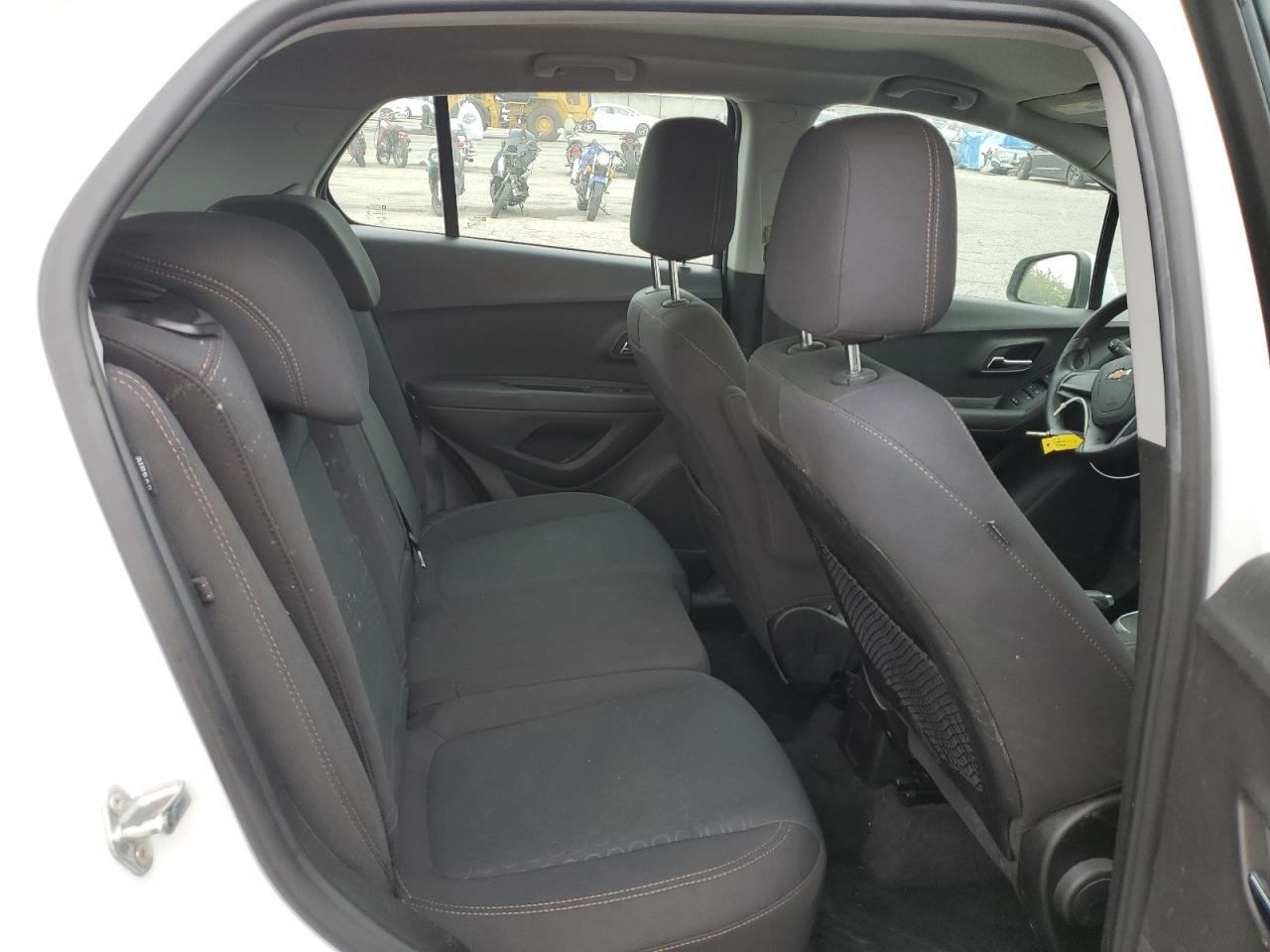 2019 Chevrolet Trax Ls VIN: 3GNCJKSB4KL163333 Lot: 71871865