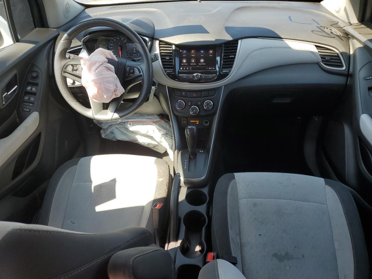 2020 Chevrolet Trax Ls VIN: 3GNCJKSB4LL242065 Lot: 81068515