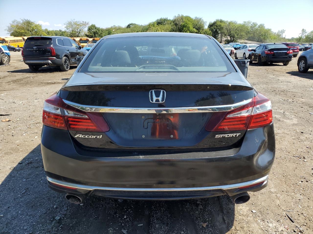 2016 Honda Accord Sport VIN: 1HGCR2F52GA025814 Lot: 80213575
