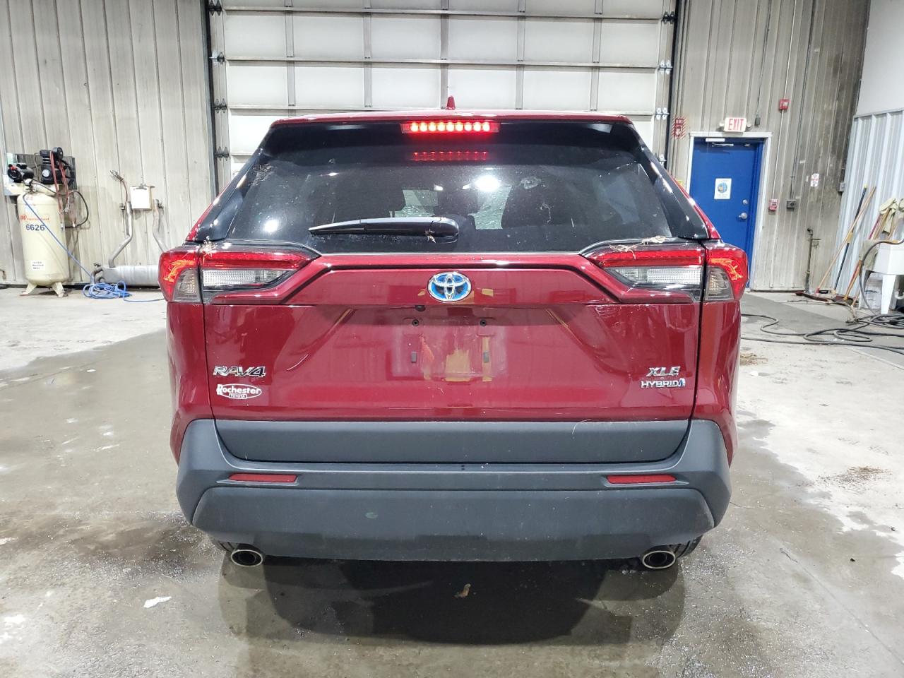 2024 Toyota Rav4 Xle Premium VIN: 2T3B6RFV8RW050006 Lot: 84461645