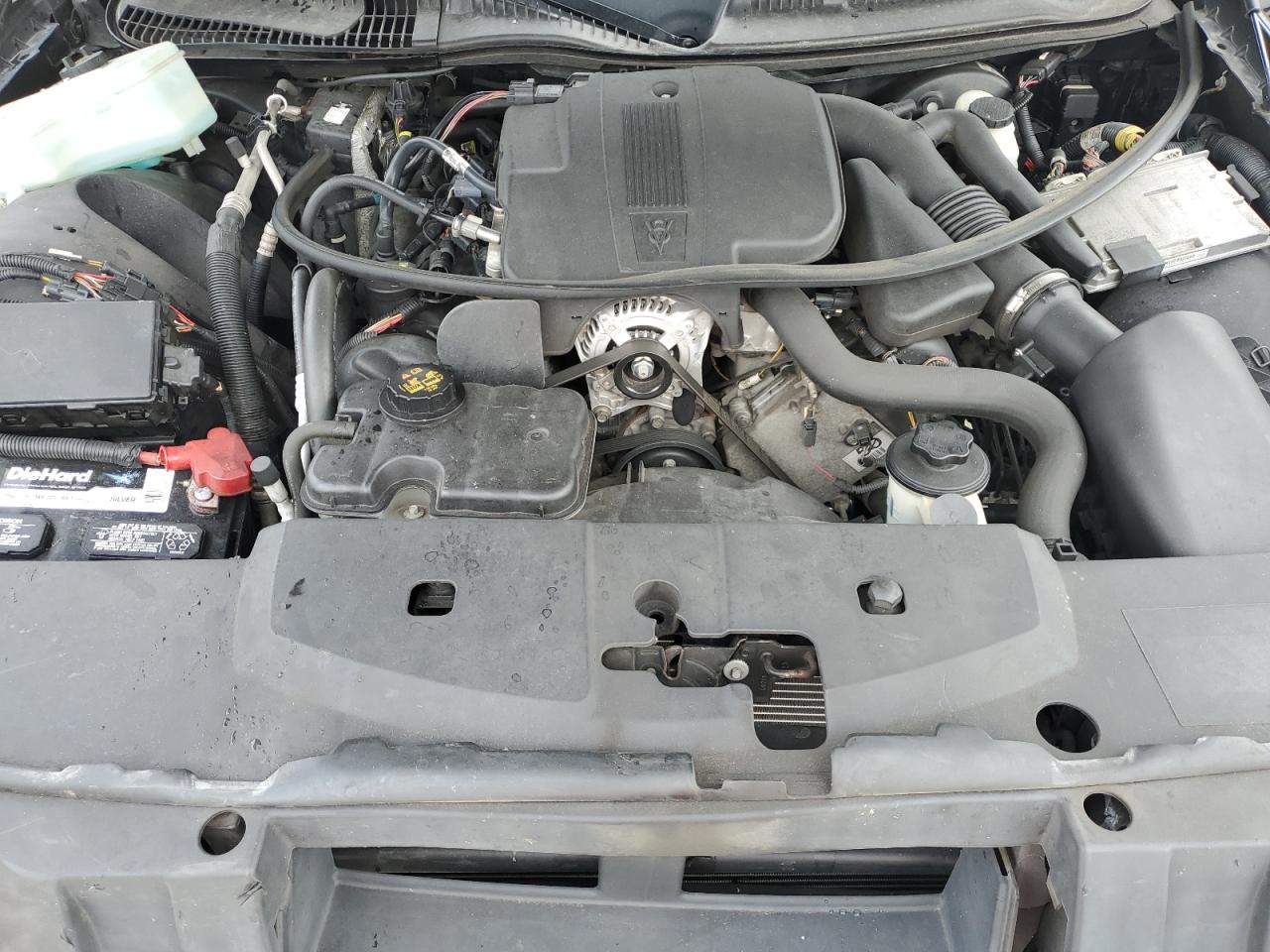 2011 Lincoln Town Car Signature Limited VIN: 2LNBL8CVXBX758787 Lot: 81351495