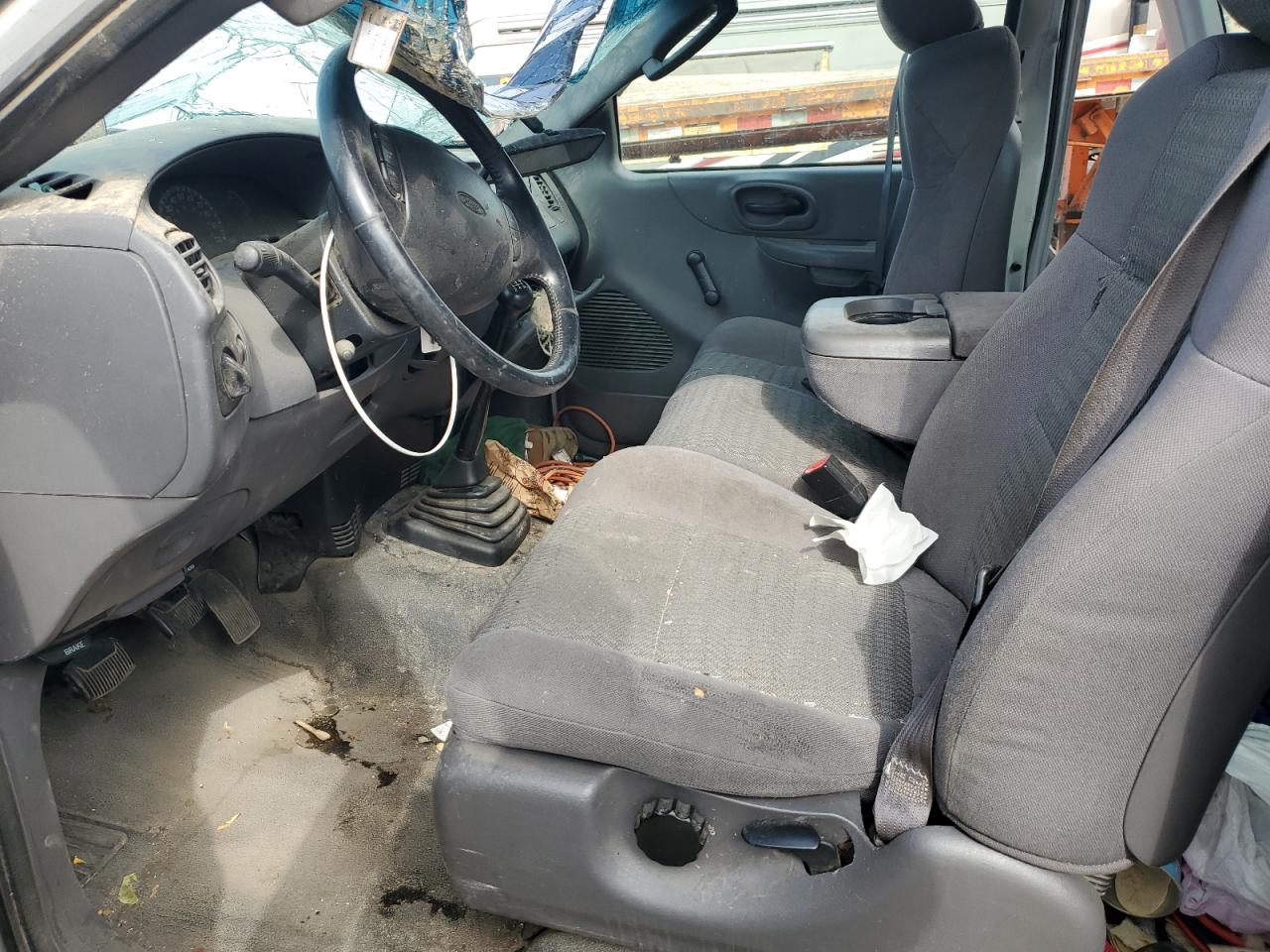 2002 Ford F150 VIN: 1FTRX17252NB07504 Lot: 80520035