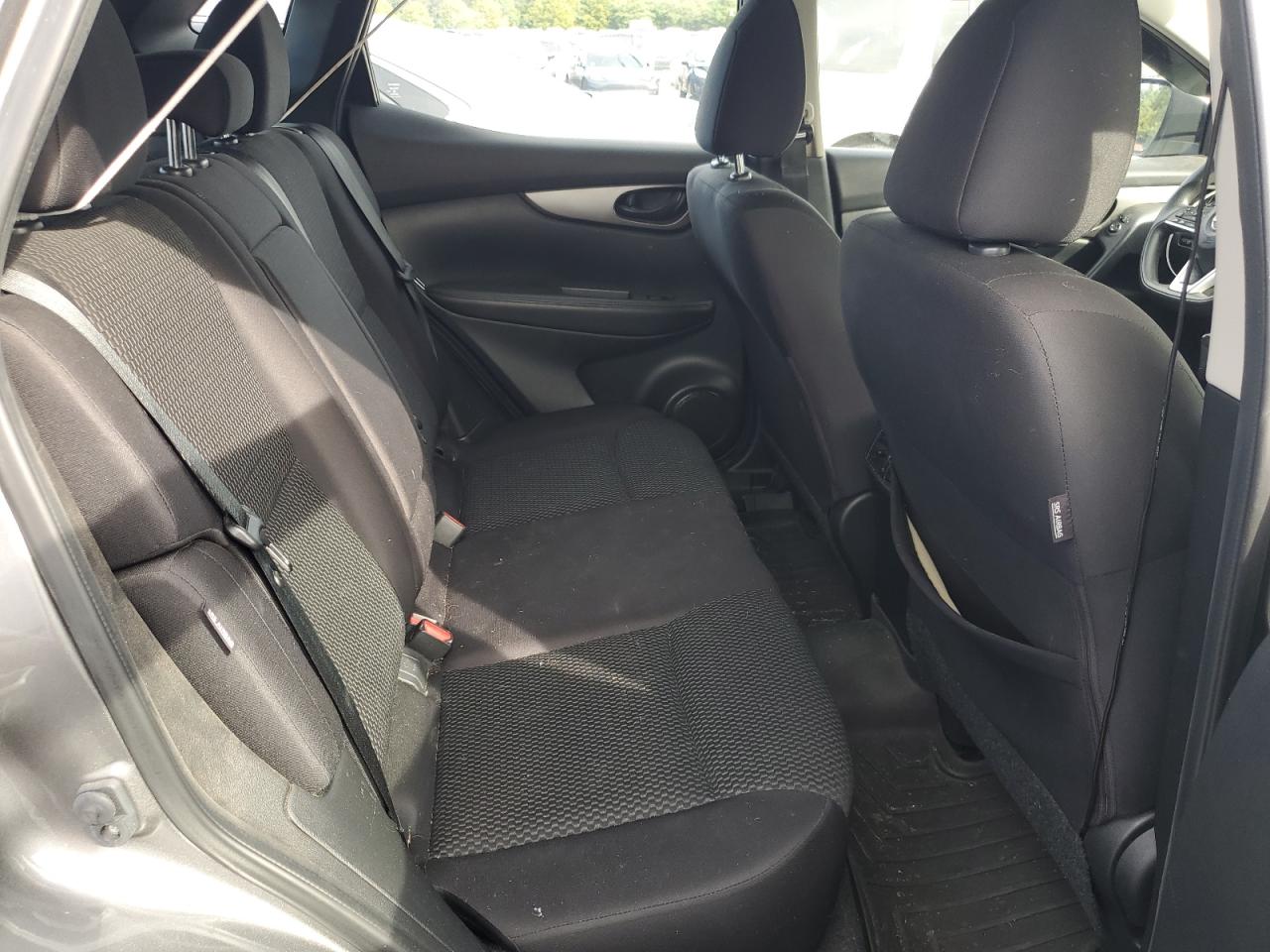 2021 Nissan Rogue Sport S VIN: JN1BJ1AW4MW668131 Lot: 83973235