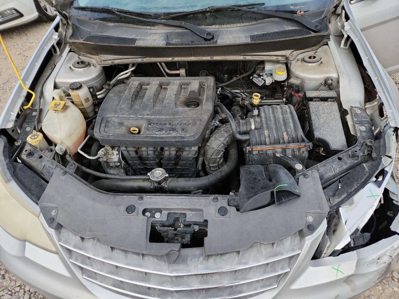 2010 Chrysler Sebring Limited VIN: 1C3CC5FB2AN138335 Lot: 80382505