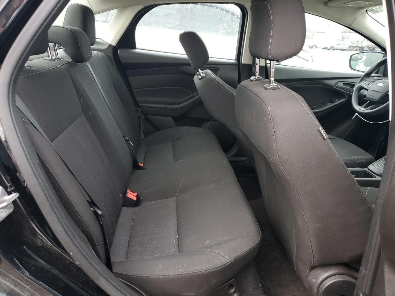 2016 Ford Focus S VIN: 1FADP3E21GL343455 Lot: 81798565