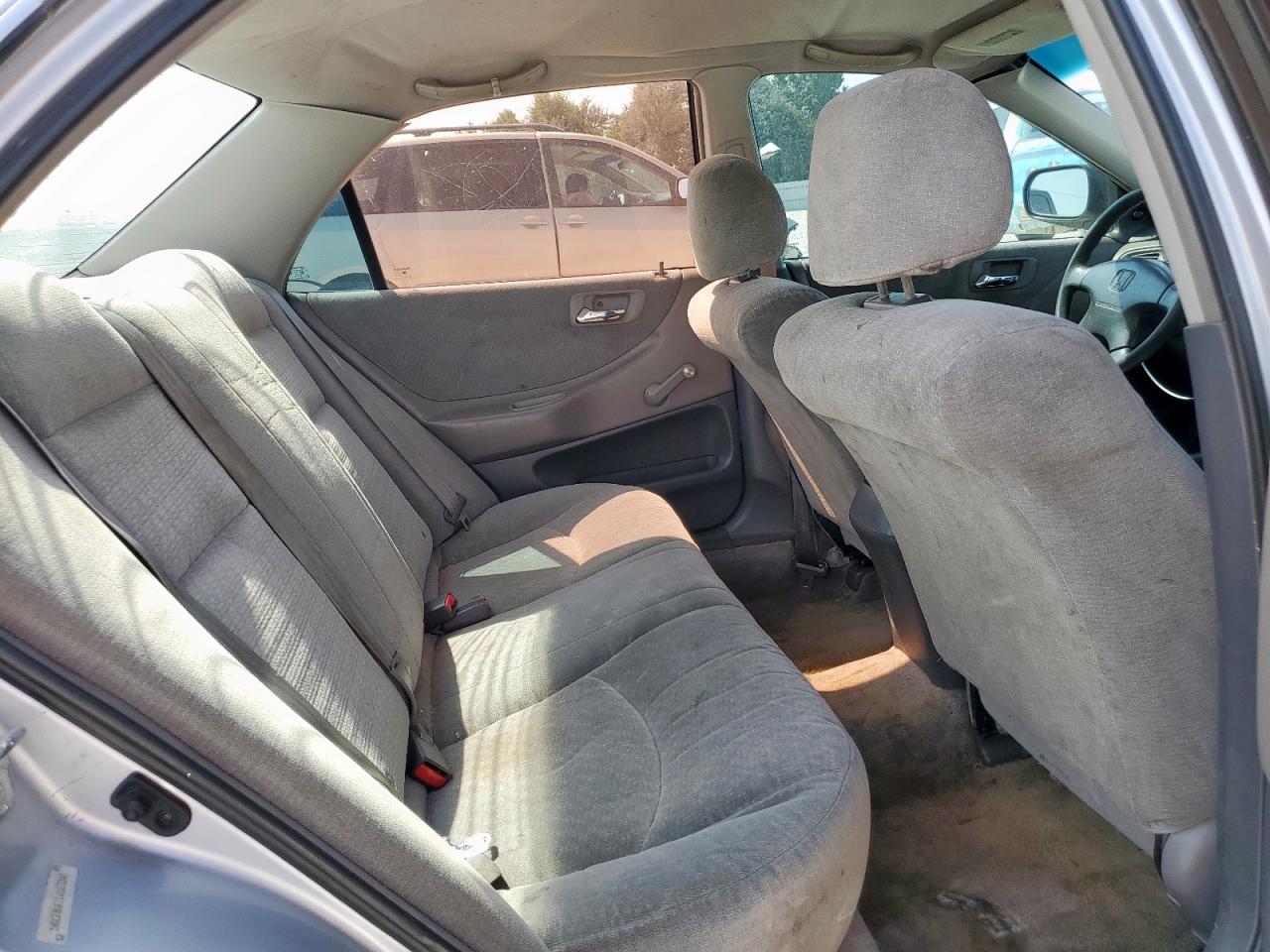 2001 Honda Accord Value VIN: 1HGCF86621A107246 Lot: 71829435