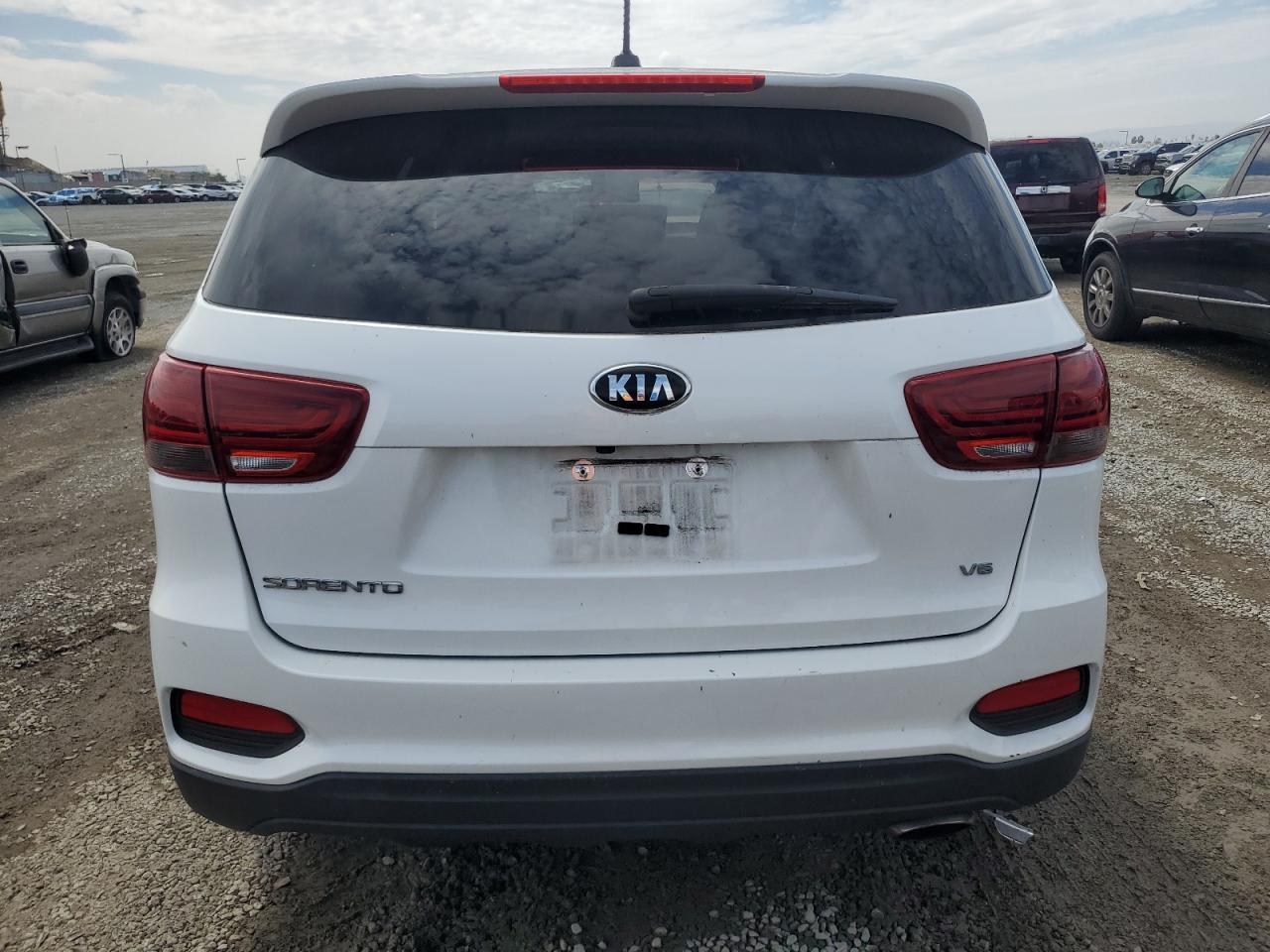 2019 Kia Sorento Lx VIN: 5XYPG4A58KG494018 Lot: 81338205