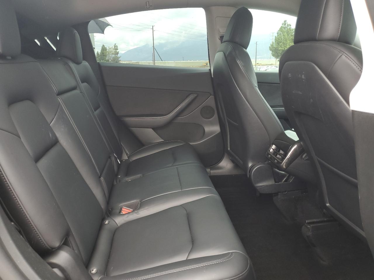 2022 Tesla Model Y VIN: 7SAYGDEF6NF409912 Lot: 81064495