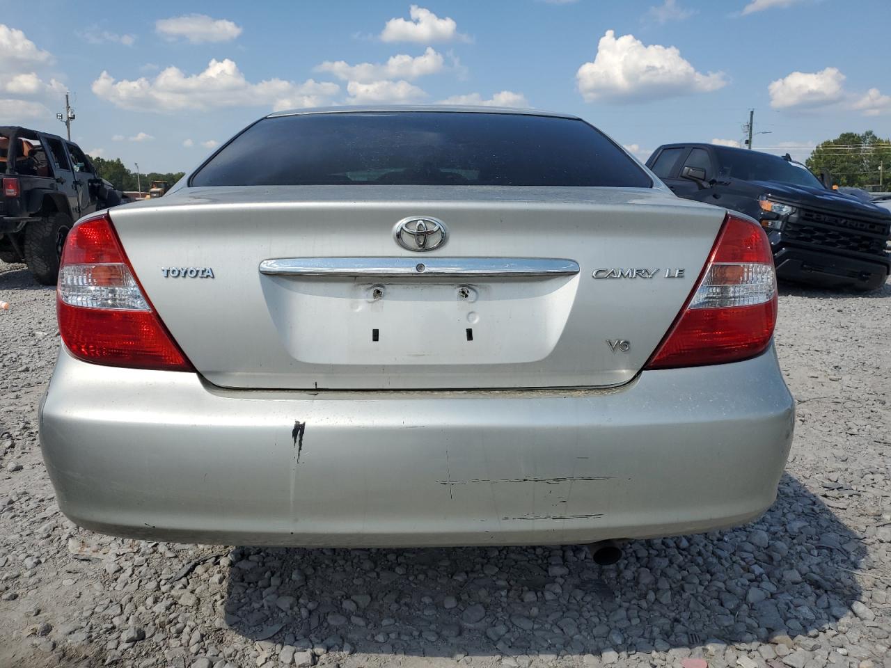 2004 Toyota Camry Le VIN: 4T1BF32K04U586247 Lot: 71740095
