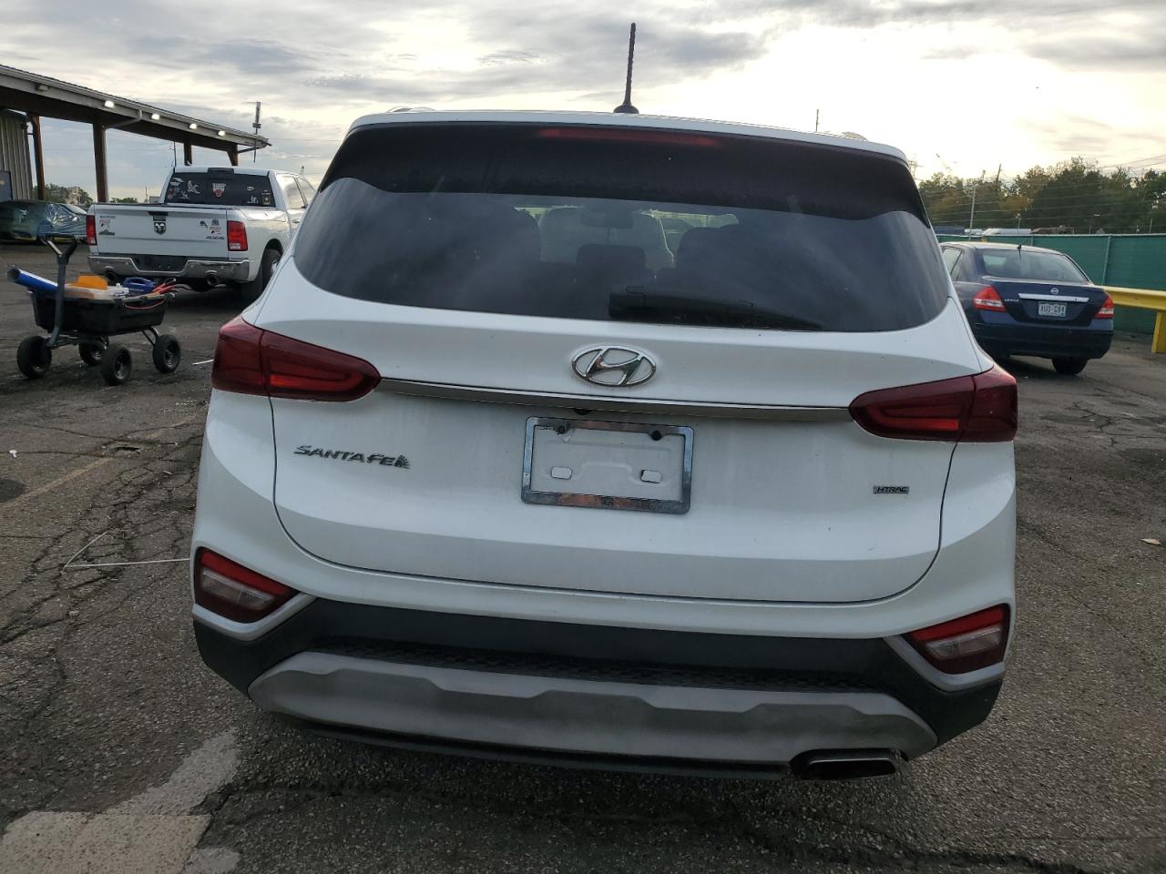2019 Hyundai Santa Fe Se VIN: 5NMS2CAD8KH113946 Lot: 82140695