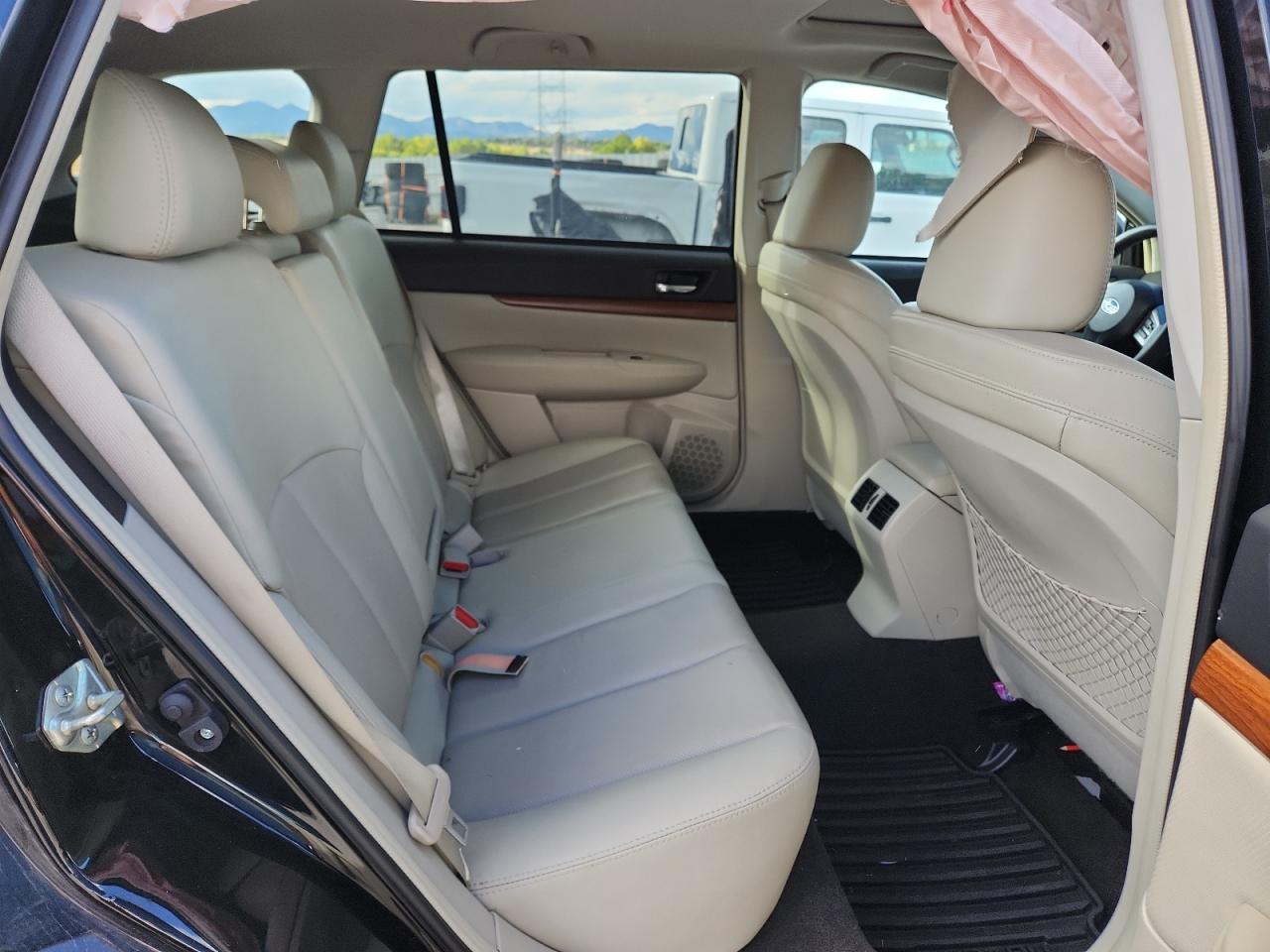 2014 Subaru Outback 2.5I Limited VIN: 4S4BRCLC7E3270642 Lot: 81943295