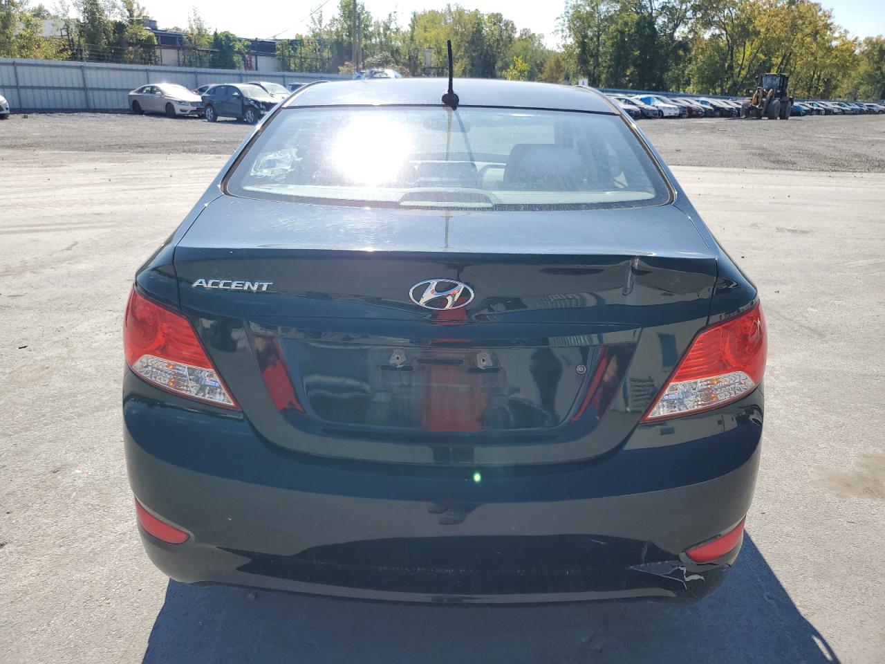 2013 Hyundai Accent Gls VIN: KMHCT4AEXDU279974 Lot: 80631075