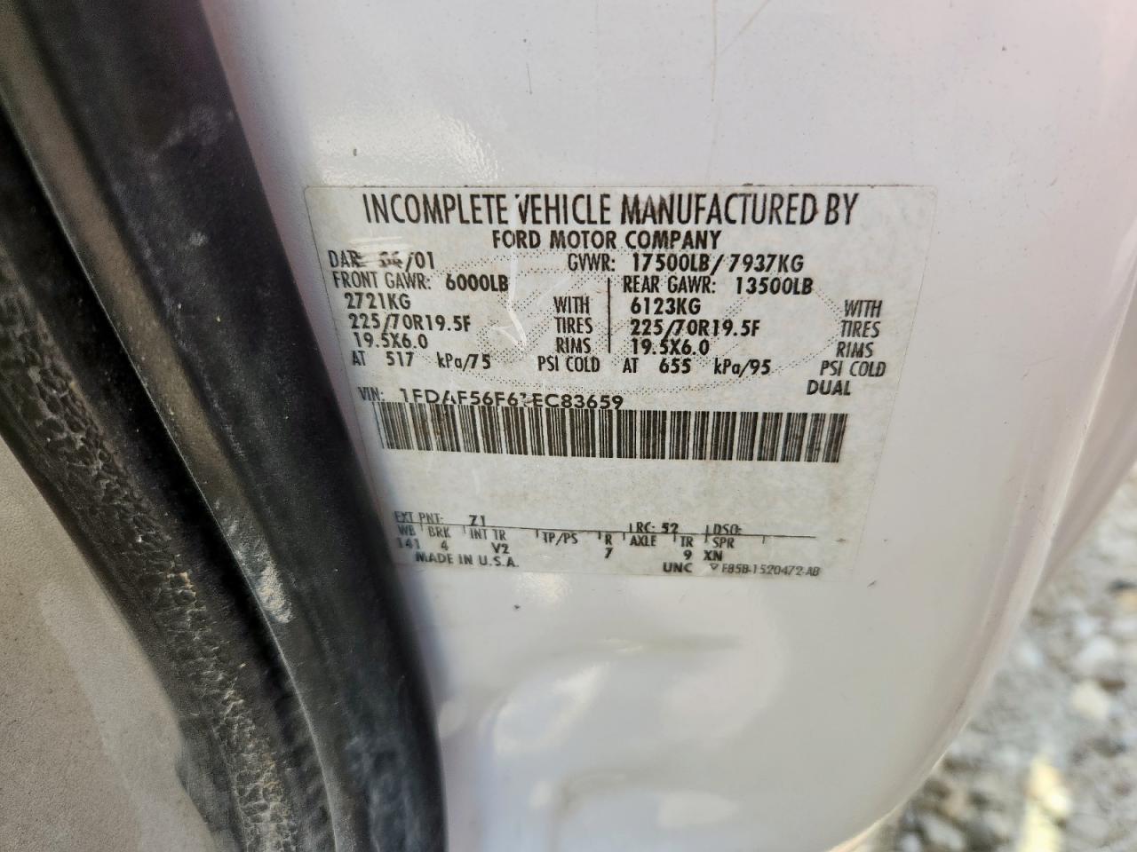 2001 Ford F550 Super Duty VIN: 1FDAF56F61EC83659 Lot: 83826235