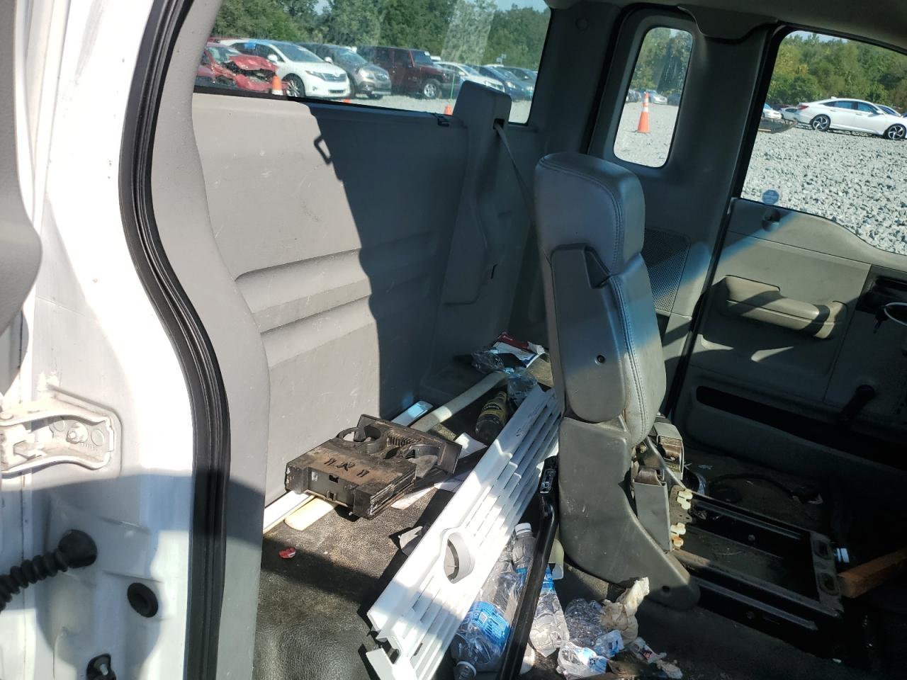 2005 Ford F150 VIN: 1FTRF12275NA49880 Lot: 70466425