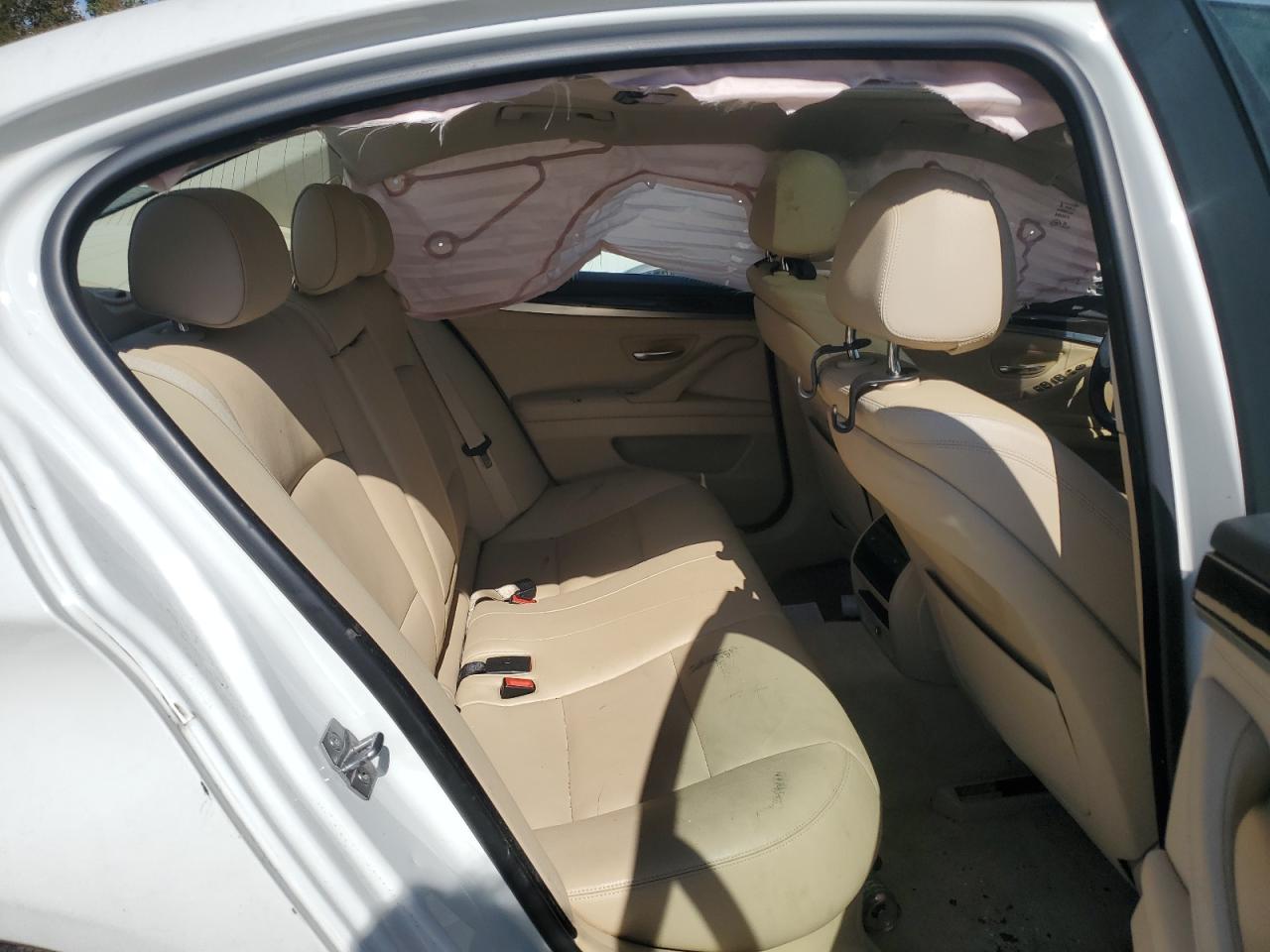 2015 BMW 528 Xi VIN: WBA5A7C55FD623812 Lot: 80330825
