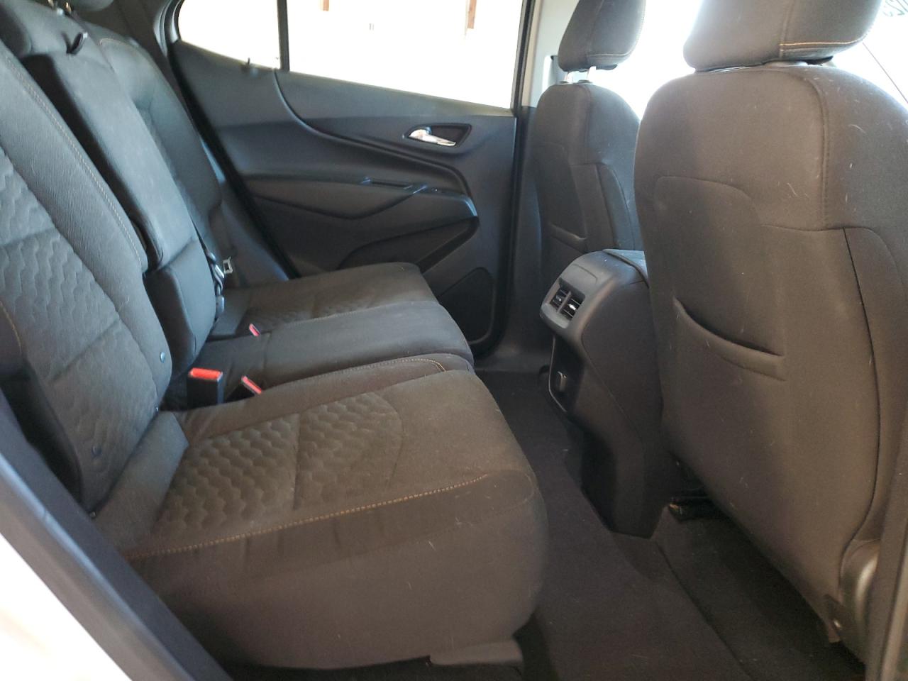 2018 Chevrolet Equinox Lt VIN: 2GNAXJEV0J6196466 Lot: 70665025