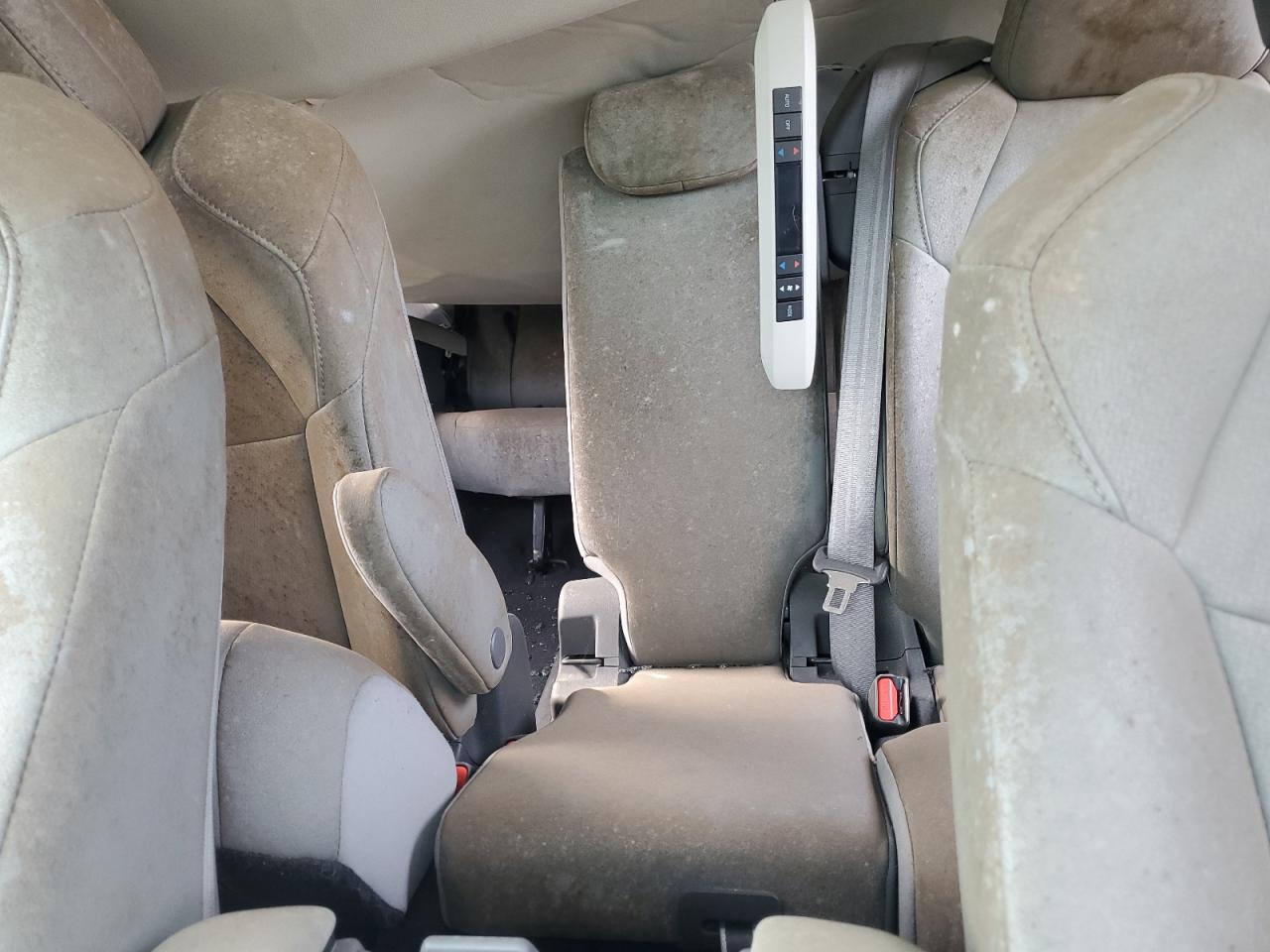 2023 Toyota Sienna Xle VIN: 5TDYRKEC4PS171865 Lot: 81633195