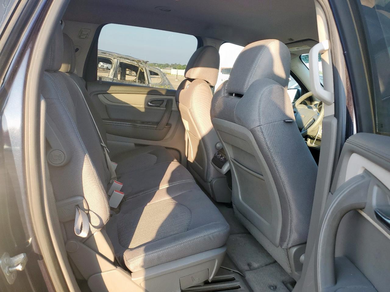 2016 Chevrolet Traverse Ls VIN: 1GNKRFED6GJ210482 Lot: 80365355